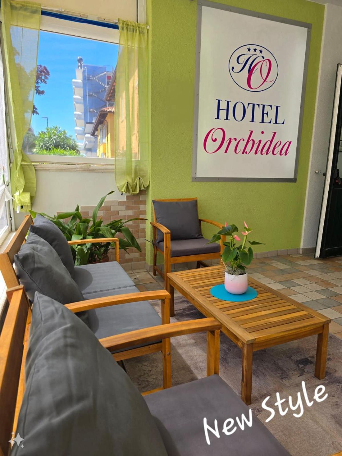 Hotel Orchidea Lignano Sabbiadoro Extérieur photo